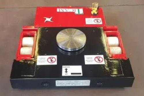 Tractor de remolcado para astillero naval - T15 - TICAM SRL - eléctrico