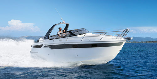 Cabin-cruiser intraborda - S30 - BAVARIA YACHT - open / con doble consola / de deporte
