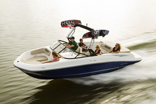 Runabout intraborda - VR6  - Bayliner - con doble consola / bow-rider / open
