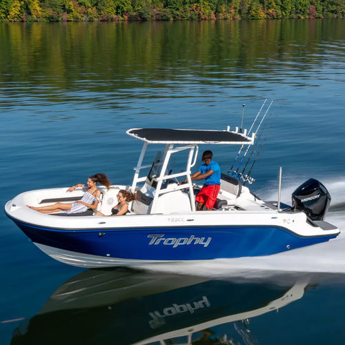 Barco open fueraborda - T22CC - Bayliner - con consola central / de esquí acuático / de pesca deportiva