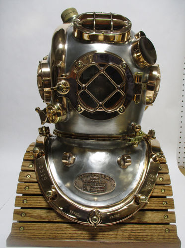 Casco de buceo de uso profesional - M0121 - DESCO Corporation