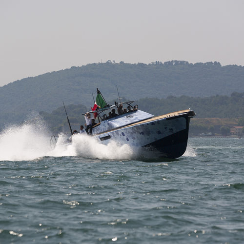 Barco open intraborda - LAP-1 - Baglietto spa - bimotor / casco de planeo / con consola central
