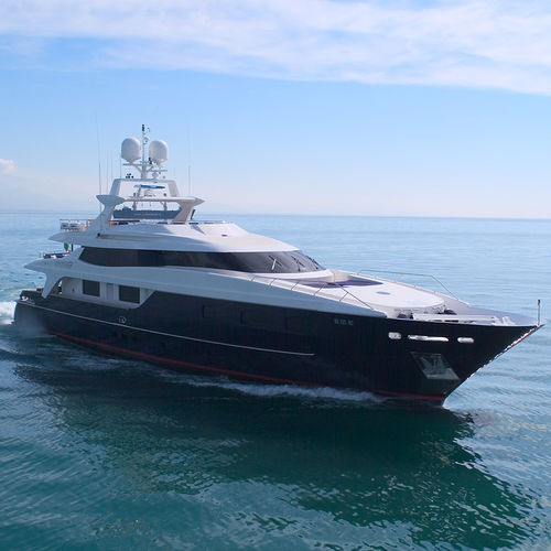 Megayate de crucero - BLUE EAST - Baglietto spa - raised pilothouse
