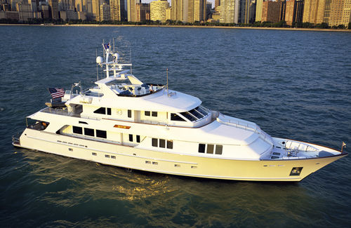 Superyate de crucero - SIS W - Burger Boat Company - clásico / con fly / con 4 camarotes