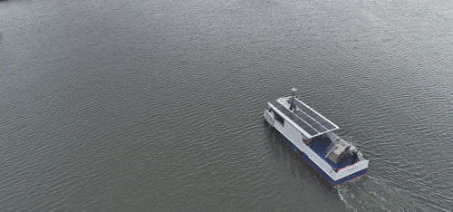 Barco profesional barco de pasajeros y carga - ASP-20 - Ampereship GmbH - multicasco / eléctrico / con casco rígido