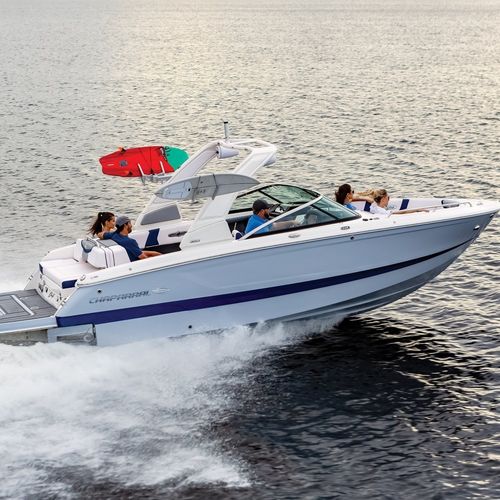 Runabout intraborda - 26 SURF - Chaparral - con doble consola / bow-rider / open