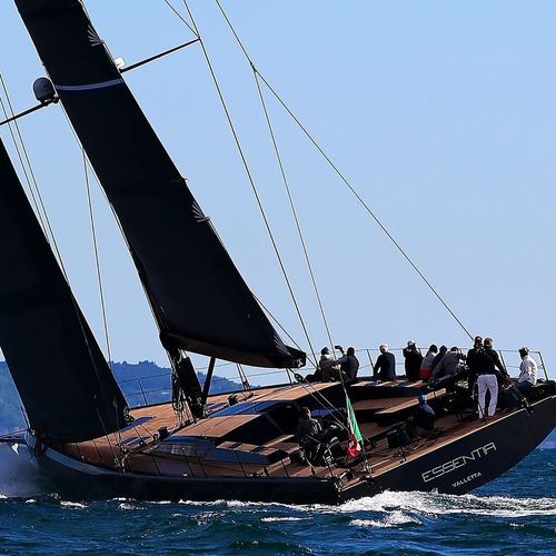 Yate de vela de crucero - GS 80 - Grand Soleil Yachts - de regata / con 3 camarotes / con popa abierta