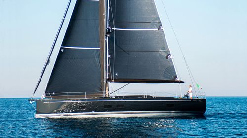 Yate de vela de crucero - GS 72 LC - Grand Soleil Yachts - con 4 camarotes / con popa abierta / con bauprés