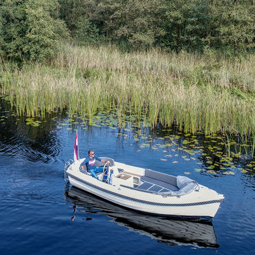Bote intraborda - 17 - Interboat - open / con consola central / 6 personas máx.