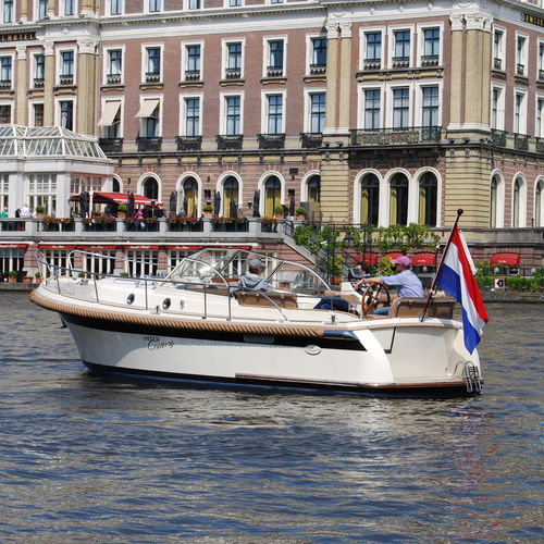 Cabin-cruiser intraborda - Intercruiser 29 - Interboat - open / con consola central / fluvial