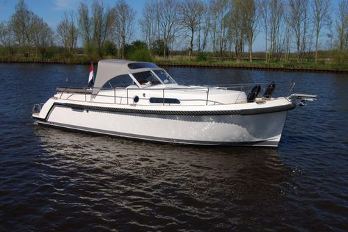 Barco cabinado intraborda - Intercruiser 32 - Interboat - open / con consola central / con camarote