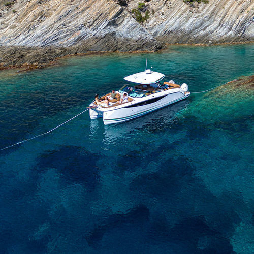 Day-cruiser catamarán - TH33 - Jeanneau - Motorboats - fueraborda / gasolina / bimotor