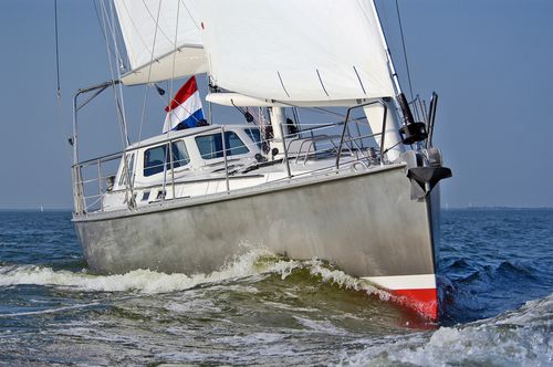 Yate de vela de crucero - Stadtship 56 OESTER - KM Yachtbuilders - con 3 camarotes / con popa abierta / de aluminio