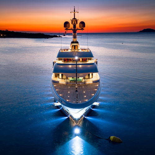 Megayate de crucero - AURORA - Lurssen Yachts - raised pilothouse / a medida