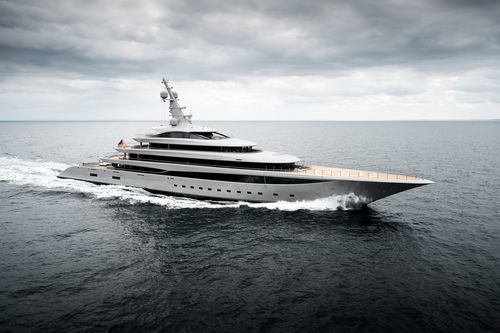 Megayate de crucero - Nixie - Lurssen Yachts - raised pilothouse