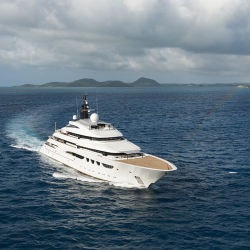 Megayate de crucero - QUATTROELLE - Lurssen Yachts - raised pilothouse / con piscina / con helipuerto