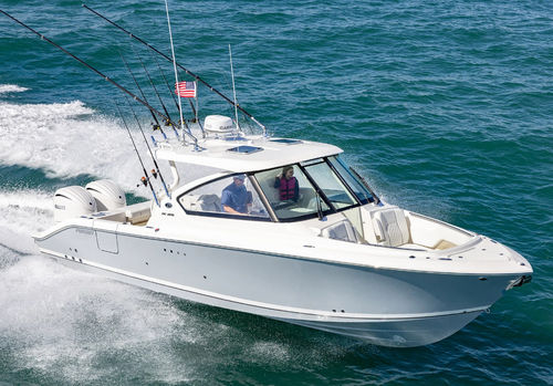Barco cabinado fueraborda - DC 306 - Pursuit Boats - bimotor / con hard-top / open