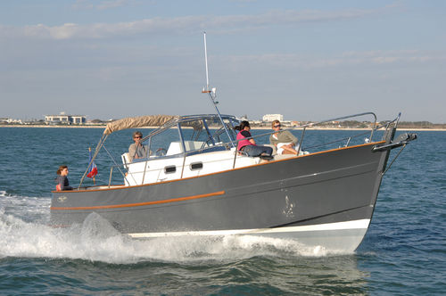 Cabin-cruiser intraborda - 850  - Rhea Marine - diésel / bimotor / open
