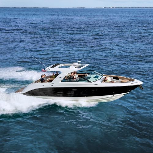 Barco cabinado stern-drive - SLX 400 - Sea Ray - diésel / bimotor / open