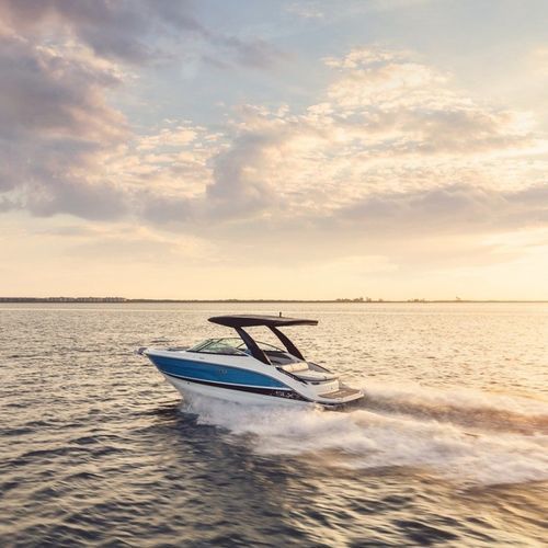 Runabout intraborda - SLX 260 - Sea Ray - con doble consola / bow-rider / open
