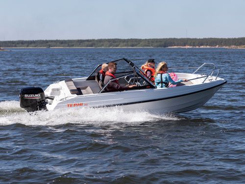 Runabout fueraborda - 480 BR - Terhi Oy - con doble consola / bow-rider / open