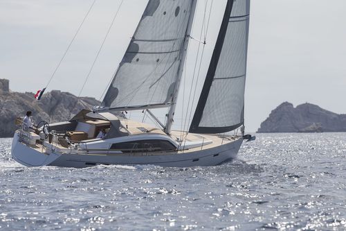 Velero de crucero - PILOT SALOON 48 - Wauquiez - con 2 camarotes / con 3 camarotes / con 4 camarotes