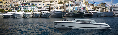 Runabout intraborda - Luxury  - Windy - con doble consola / open / con camarote