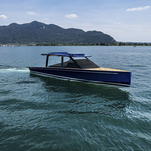 Barco cabinado intraborda - OVERSHADOW - Nautor Swan - bimotor / open / con doble consola