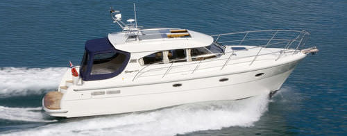 Barco cabinado intraborda - SAGA 415 - Saga boats - de pesca deportiva