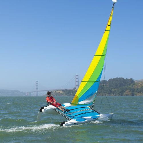 Catamarán deportivo de recreo - WAVE - Hobie Cat USA - individual / de polietileno / cat boat