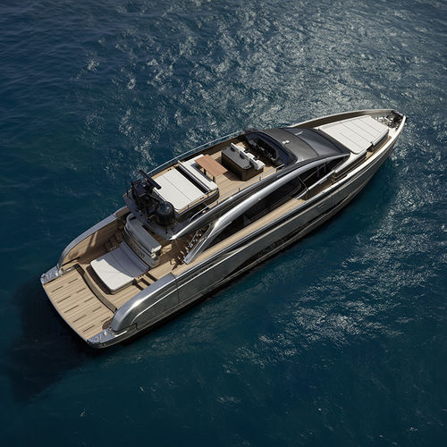 Yate a motor de crucero - GTX70  - Pershing - con fly / IPS / con 3 camarotes