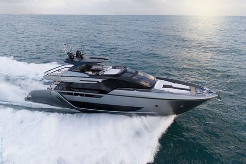 Yate a motor de crucero - 82' DIVA - Riva - con fly / V-drive / con 5 camarotes