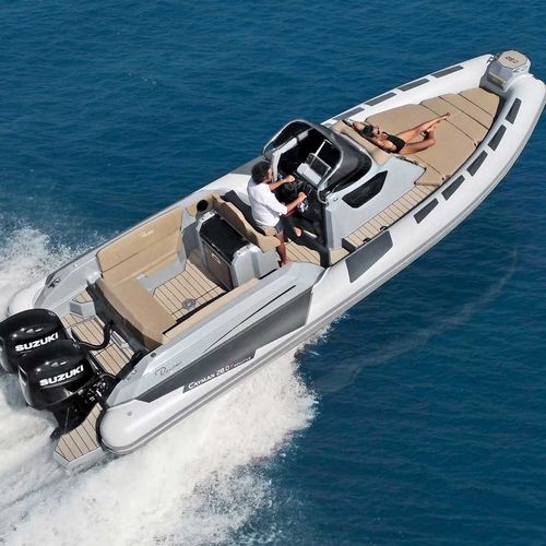 Embarcación neumática fueraborda - CAYMAN 28.0 EXECUTIVE - Ranieri International - bimotor / semirrígida / con consola central