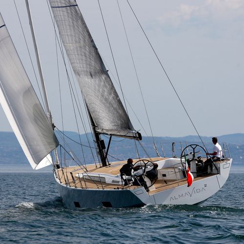Yate de vela de crucero - 50 - Solaris Yachts srl - con 3 camarotes / con popa abierta / con bauprés