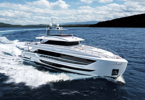 Superyate de crucero - FD110 Tri-deck - Horizon - con caseta de timón / con 8 camarotes