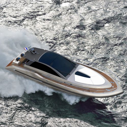Barco cabinado intraborda - 1500 - Couach - bimotor / casco de planeo / con hard-top