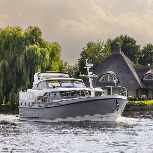 Yate a motor de crucero - 55 SL AC Variotop® - Linssen Yachts B.V. - con fly / con caseta de timón / con 3 camarotes