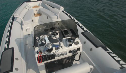 Embarcación neumática hidrojet - Launch Series 650 - Novurania - stern-drive / diésel / semirrígida