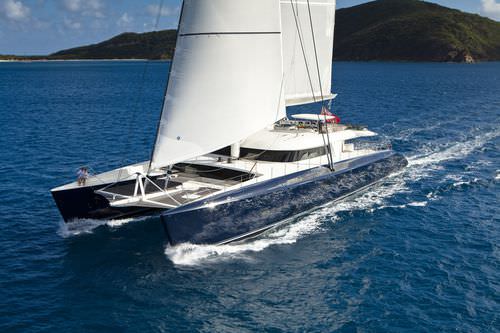 Superyate de vela de lujo catamarán - HEMISPHERE - Pendennis - de crucero oceánico / con 5 camarotes / con popa abierta
