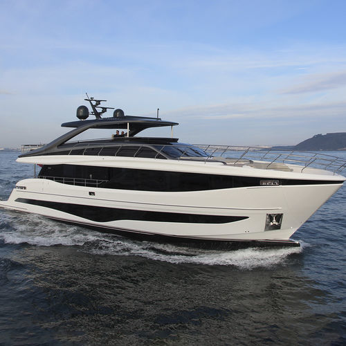 Yate a motor de crucero - Y95 - Princess - con fly / con 4 camarotes / con 10 literas