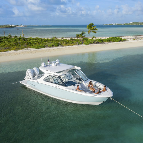 Barco cabinado fueraborda - LX36 - Regal - bimotor / con doble consola / bow-rider