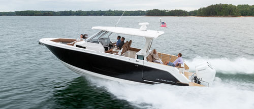 Barco cabinado bimotor - 34 SAV - Regal - open / con consola central / de pesca