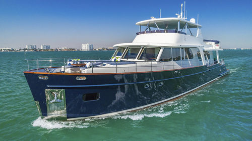 Superyate de crucero - 107 - Vicem Yachts - downeast / clásico / con fly