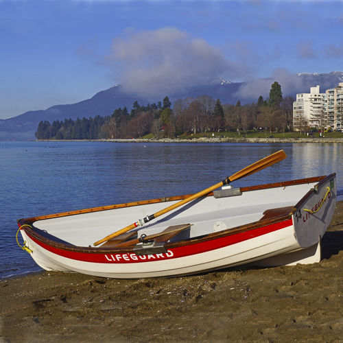 Barco profesional barco de vigilancia - Westcoast 11.6 - Whitehall Rowing & Sail - barco de salvamento