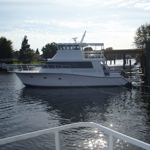 Yate a motor de chárter - 58' - Newton Boats - de buceo / con fly cerrado