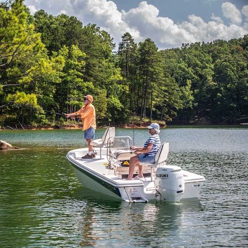 Bay boat fueraborda - 192 JLS - Carolina Skiff - con consola central / open / de pesca deportiva