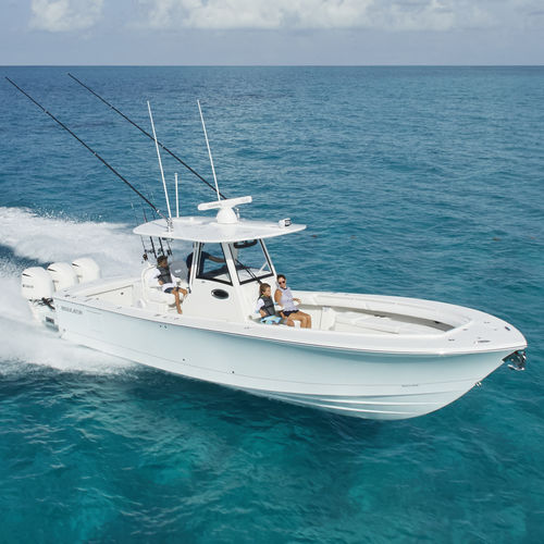 Barco open fueraborda - 34 - Regulator - trimotor / con consola central / de pesca deportiva