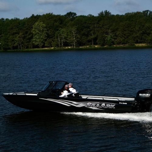Jon boat fueraborda - ProGuide - SeaArk Boats - open / con doble consola / de pesca deportiva