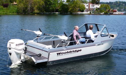 Barco open fueraborda - 18' SPORT OFFSHORE - Wooldridge - con doble consola / de pesca deportiva / offshore
