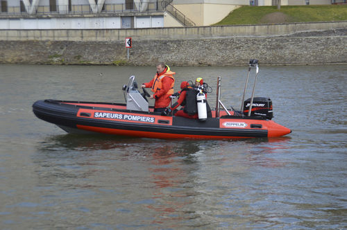 Barco profesional barco de salvamento - CD 18R - Zeppelin - fueraborda / embarcación neumática semirrígida